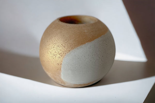 Artisan Vase w Gold Accent